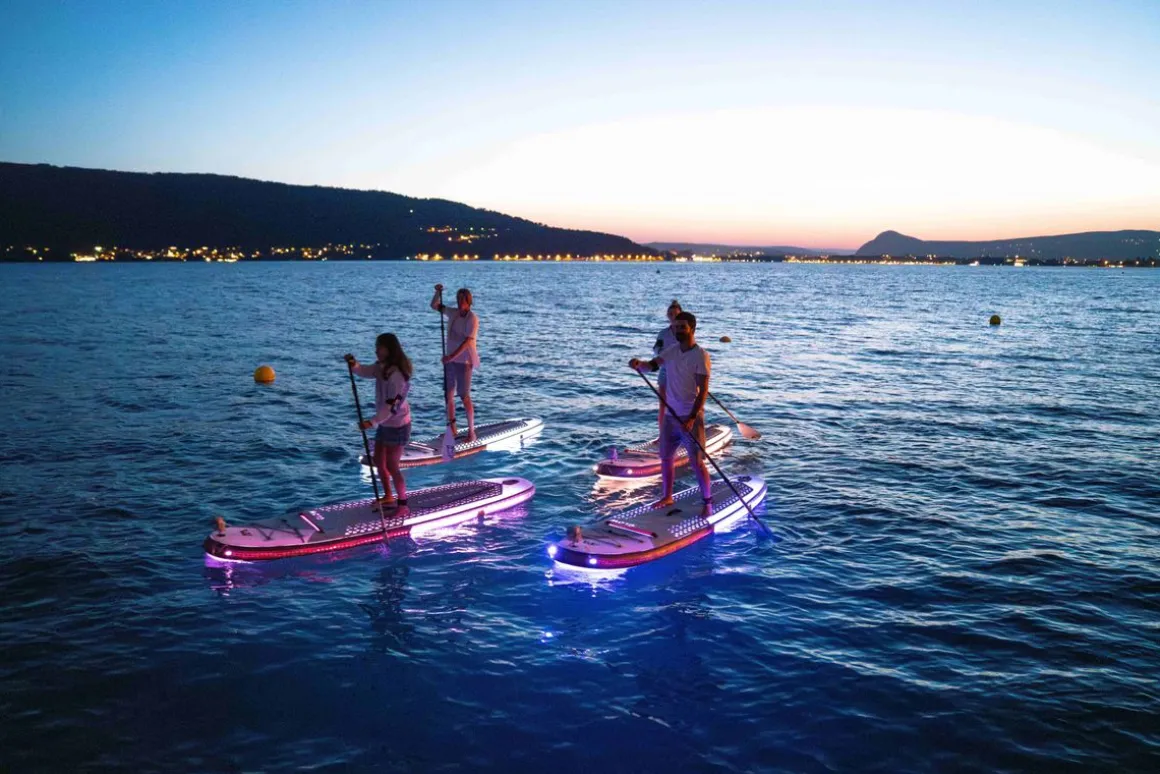 Aqua Marina Stand Up Paddle GLOW mit Beleuchtung 315 cm