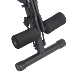 Bauchtrainer mit elastischen Bändern