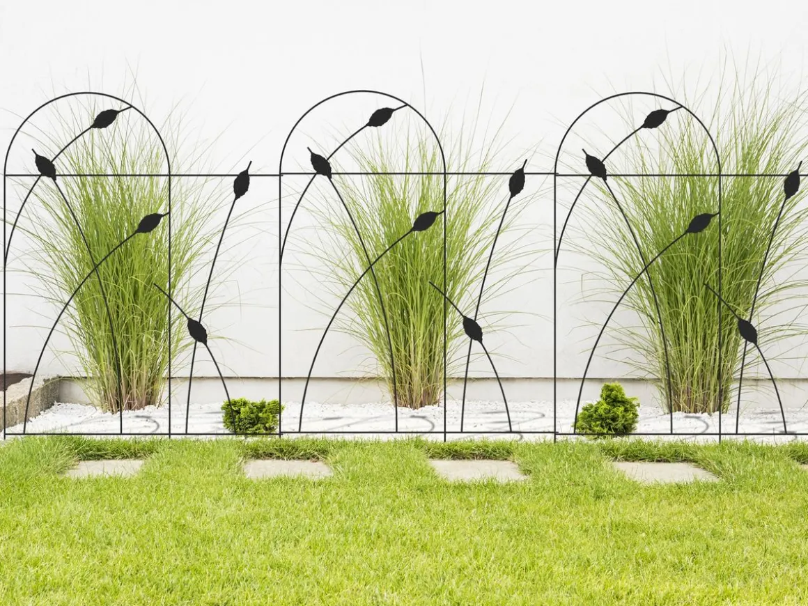 Beetumrandung Metall EILEAN 50 x 81 cm 8er Set schwarz