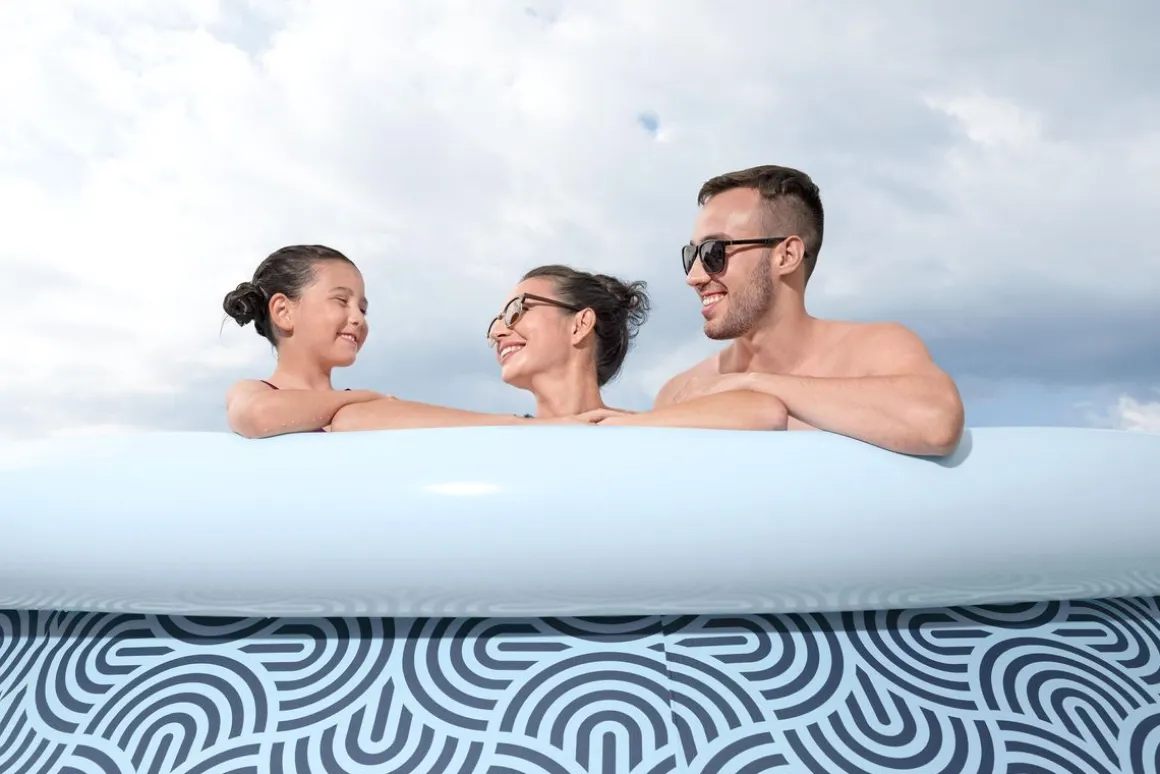 Bestway Pool mit Filterpumpe 396 x 84 cm