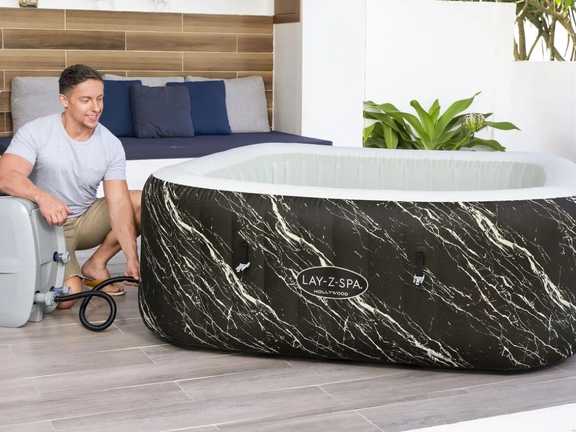 Bestway Whirlpool Lay-Z-Spa HOLLYWOOD LED 6 Personen