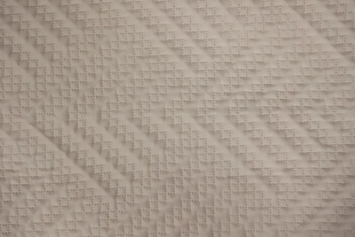 Bettüberwurf 200 x 220 cm beige