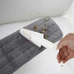 Bodenwischer mit Sprühfunktion