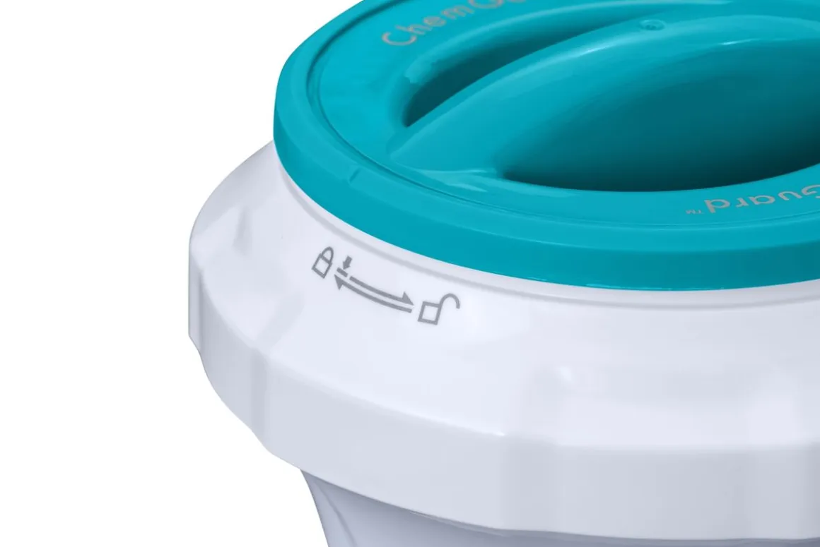 Chemikalienschwimmer mit ChemGuard Schutz