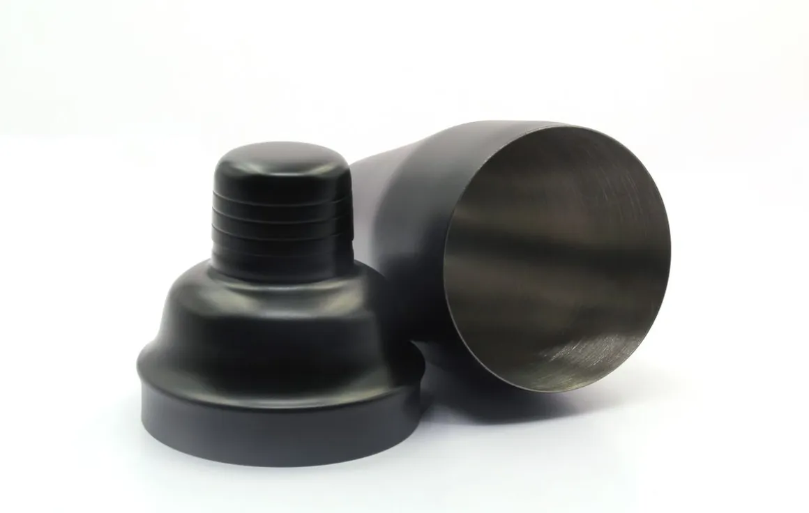 Cocktail Shaker schwarz 550 ml