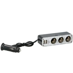 Dreifachsteckdose mit USB-Anschlüssen