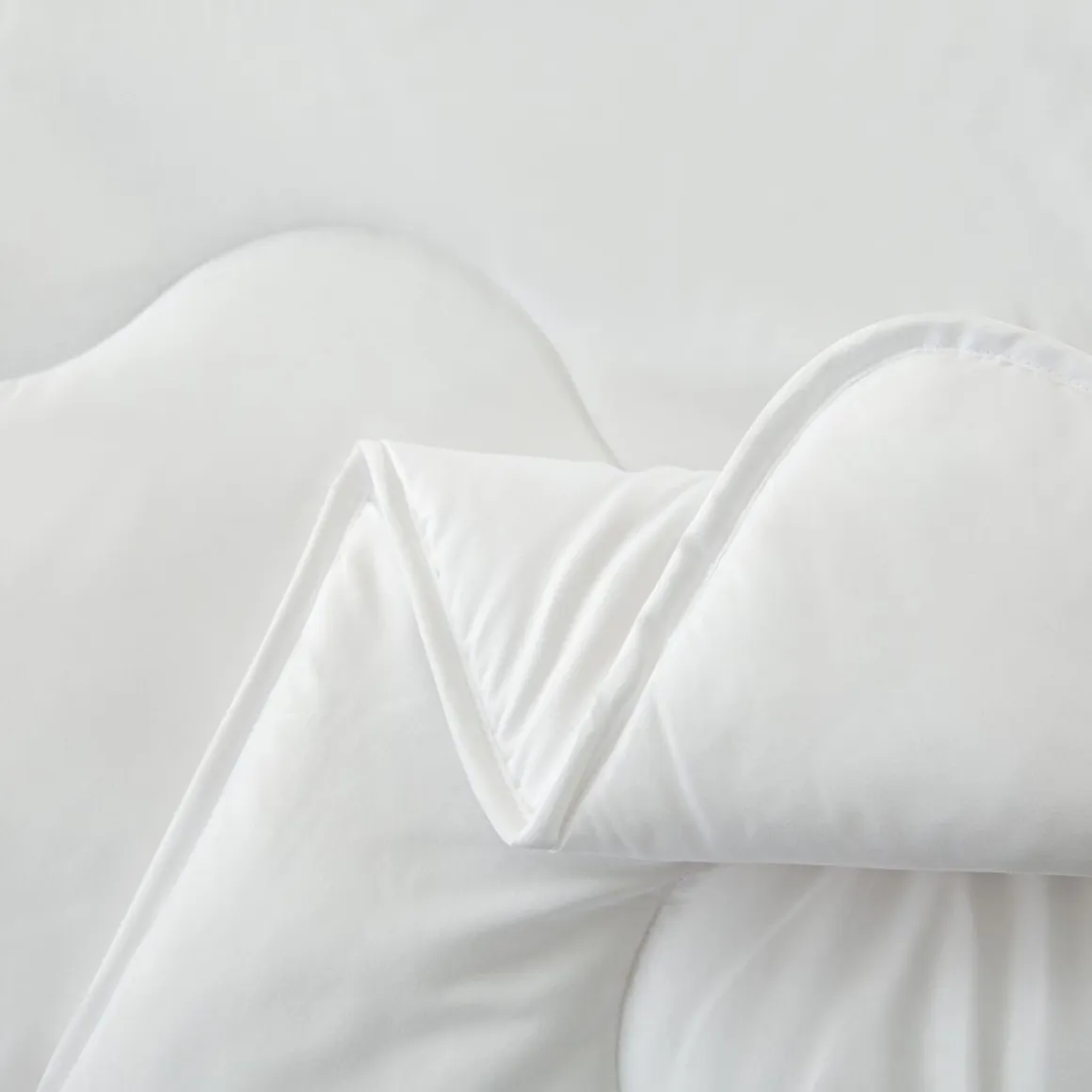 Duvet mit Kunstfasern WELLEN 135 x 200 cm