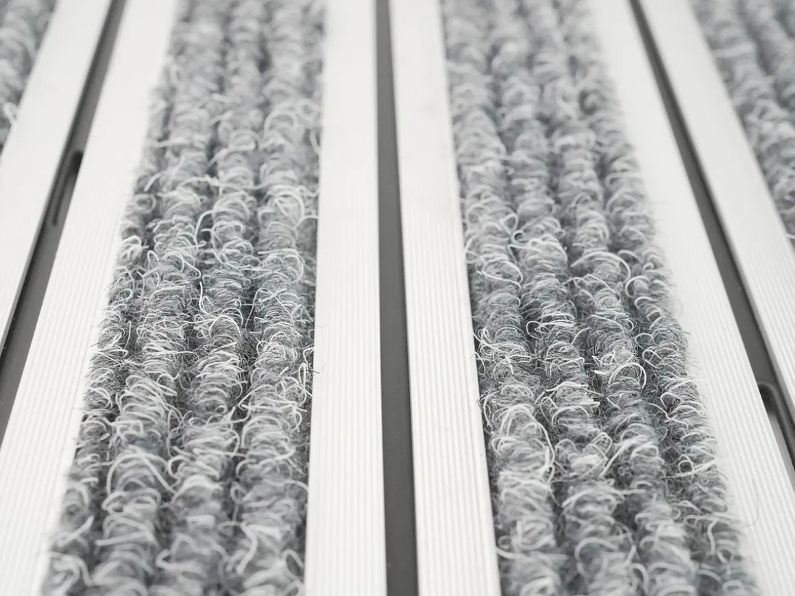 Fussmatte Aluminium 60 x 40 cm silber/grau