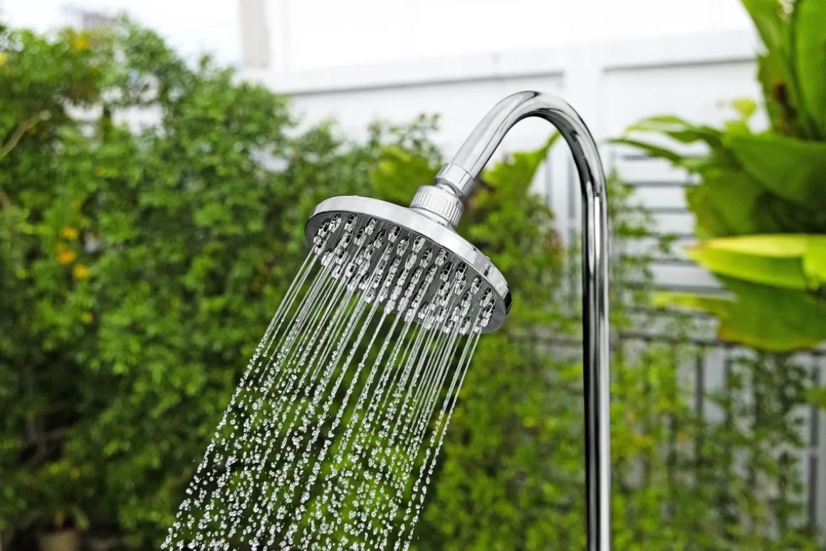 Gartendusche Solarflow 8L