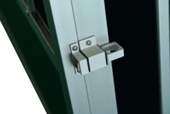 Hundebox Alu geneigte Rückseite S schwarz