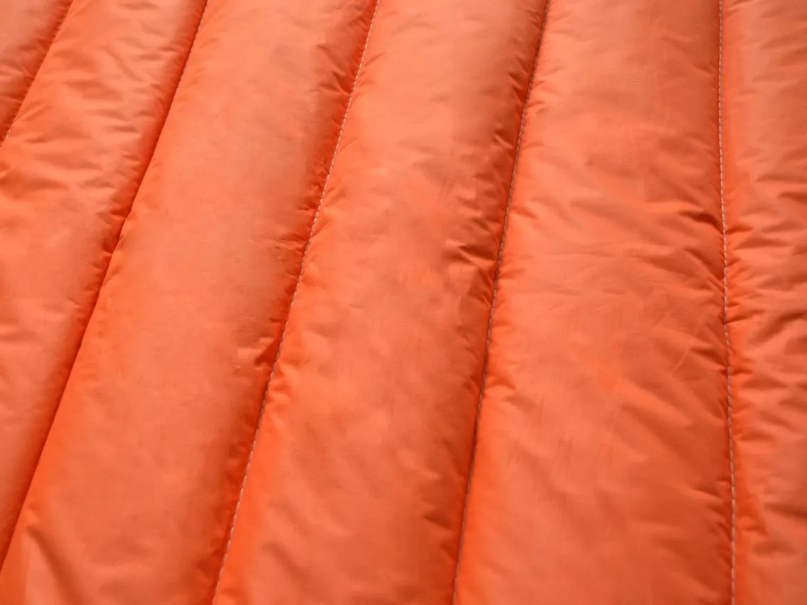Hunde Campingmatte wasserdicht 110 x 68 cm orange/anthrazit