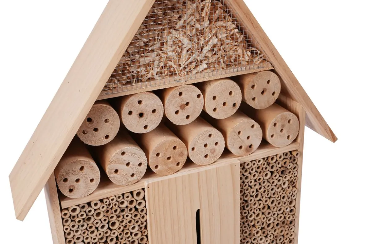 Insektenhotel auf Stelzen 119 cm