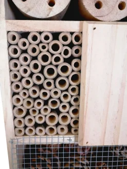 Insektenhotel 31 x 48 x 10 cm