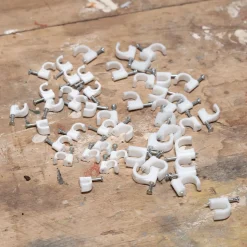 Kabelklemme Set 100-teilig weiss