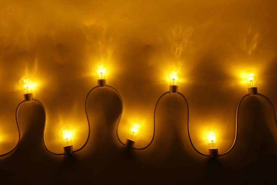 LED Lichterkette 10 Glühbirnen warmweiss