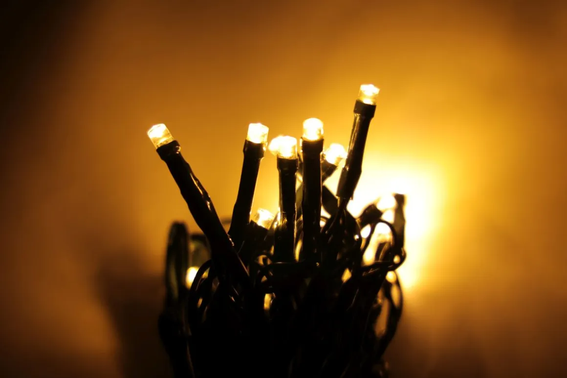 LED Lichterkette 10 m warmweiss mit Blinkfunktion