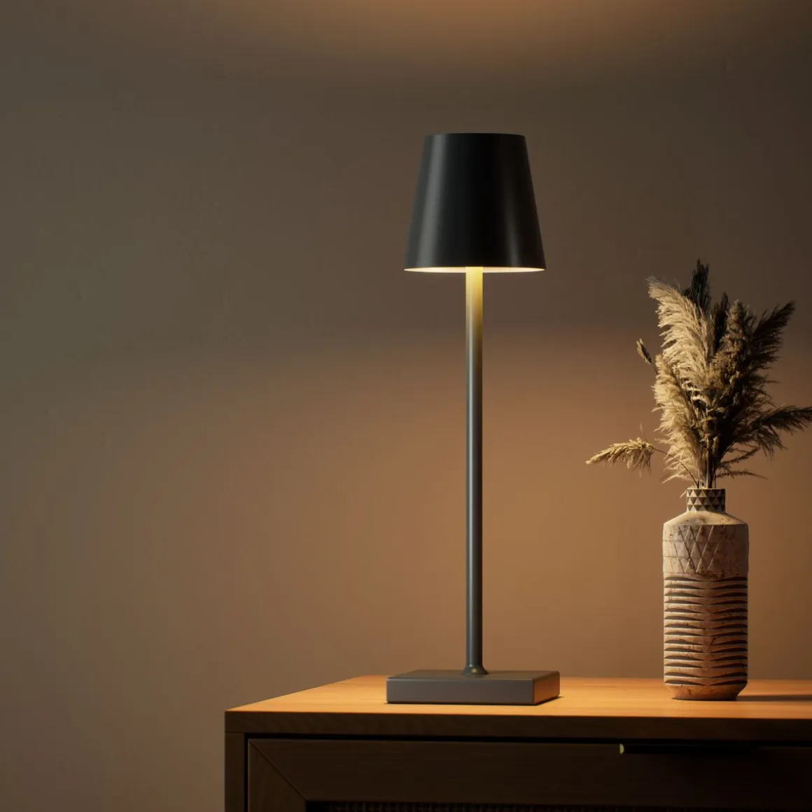LED Tischlampe MEIRA anthrazit