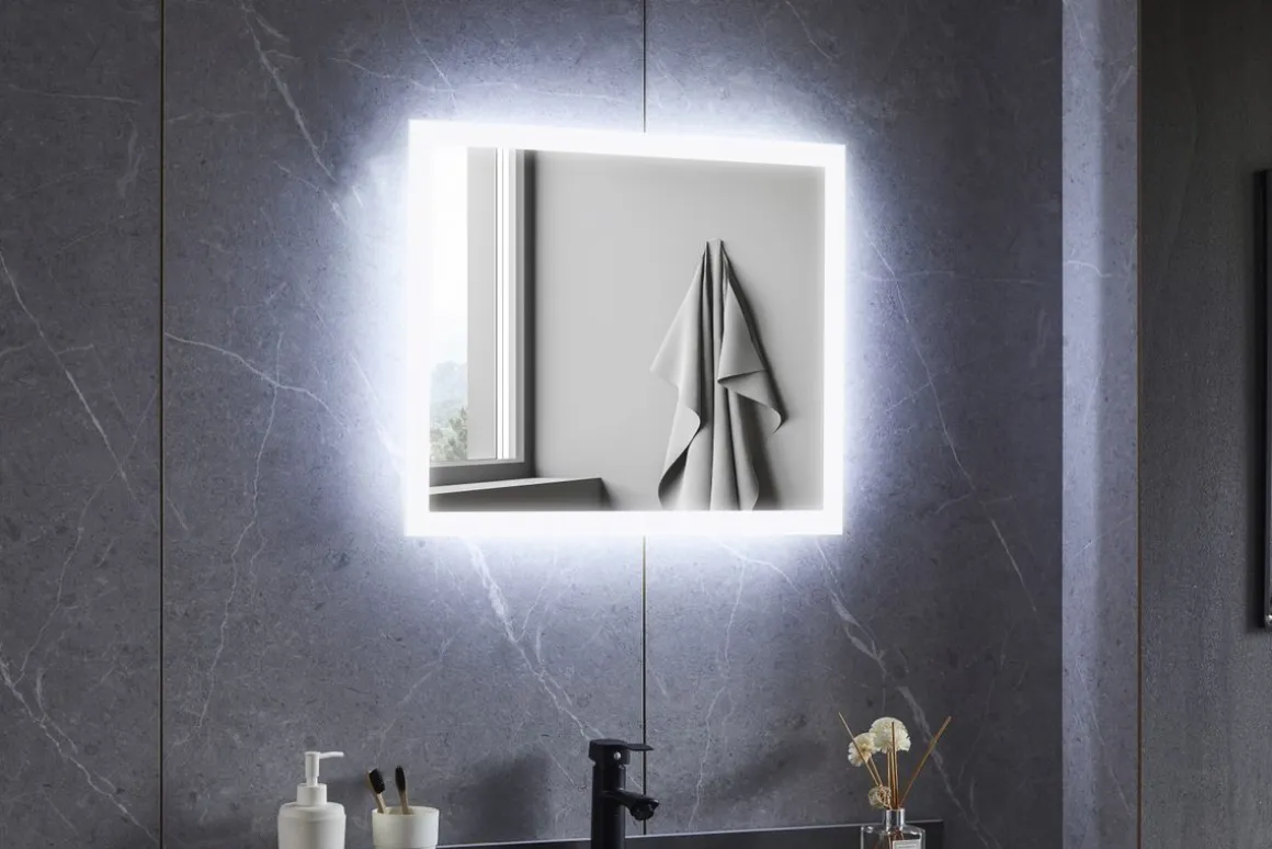 LED Wandspiegel 50 x 60 cm