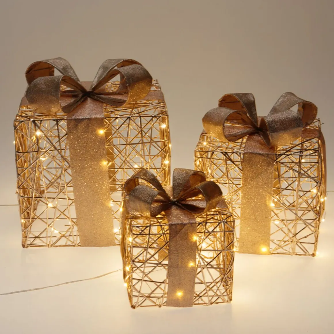 LED Weihnachtsdeko Geschenke Set 3-teilig gold