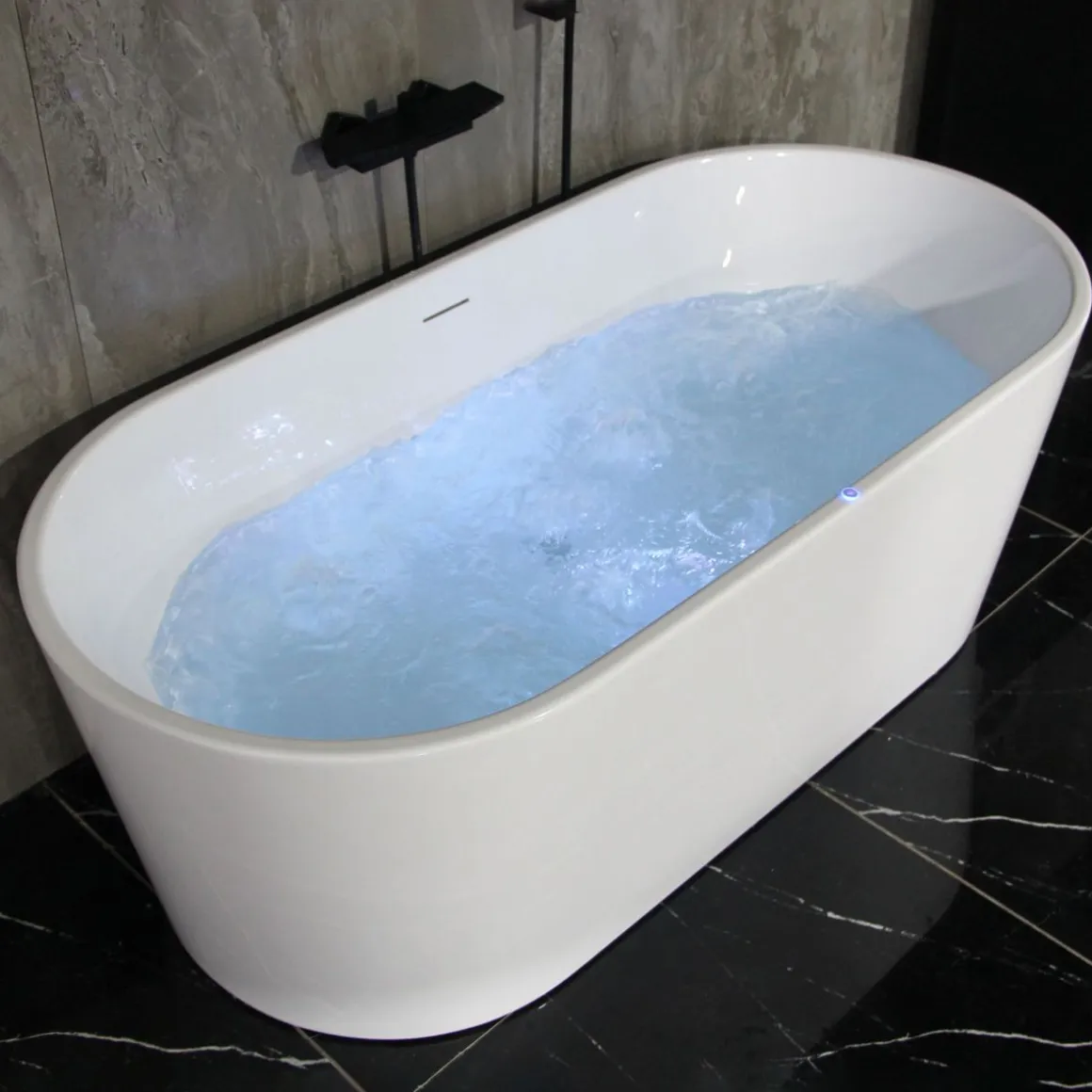LED Whirlpool Badewanne LIAN 260L