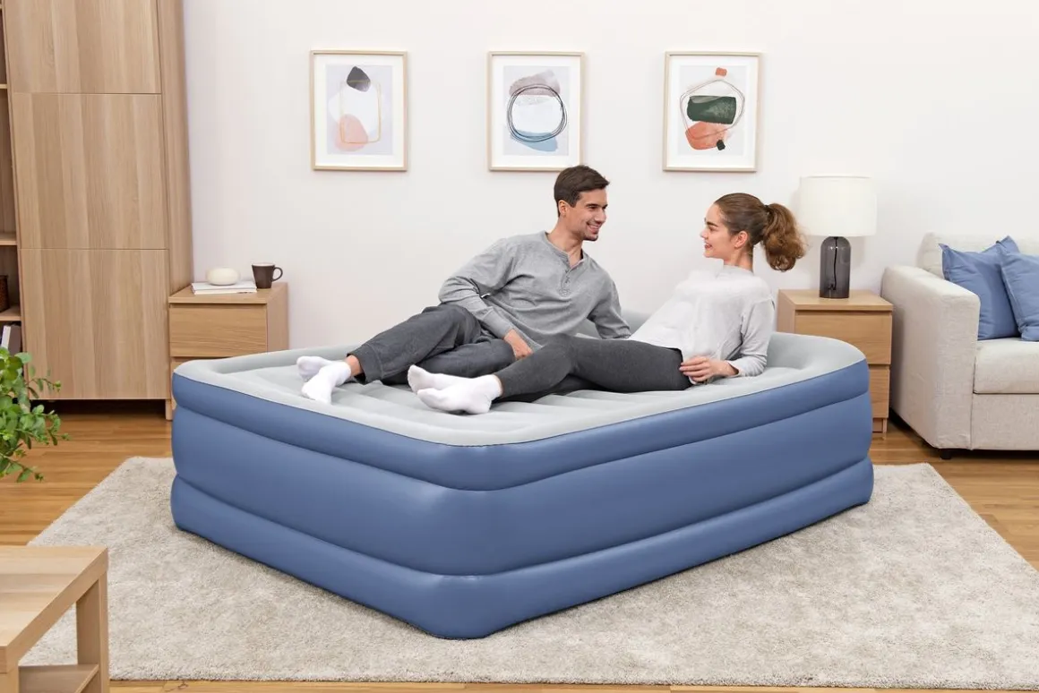 Luftbett Tritech Queen selbstaufblasend 203 x 152 x 61 cm