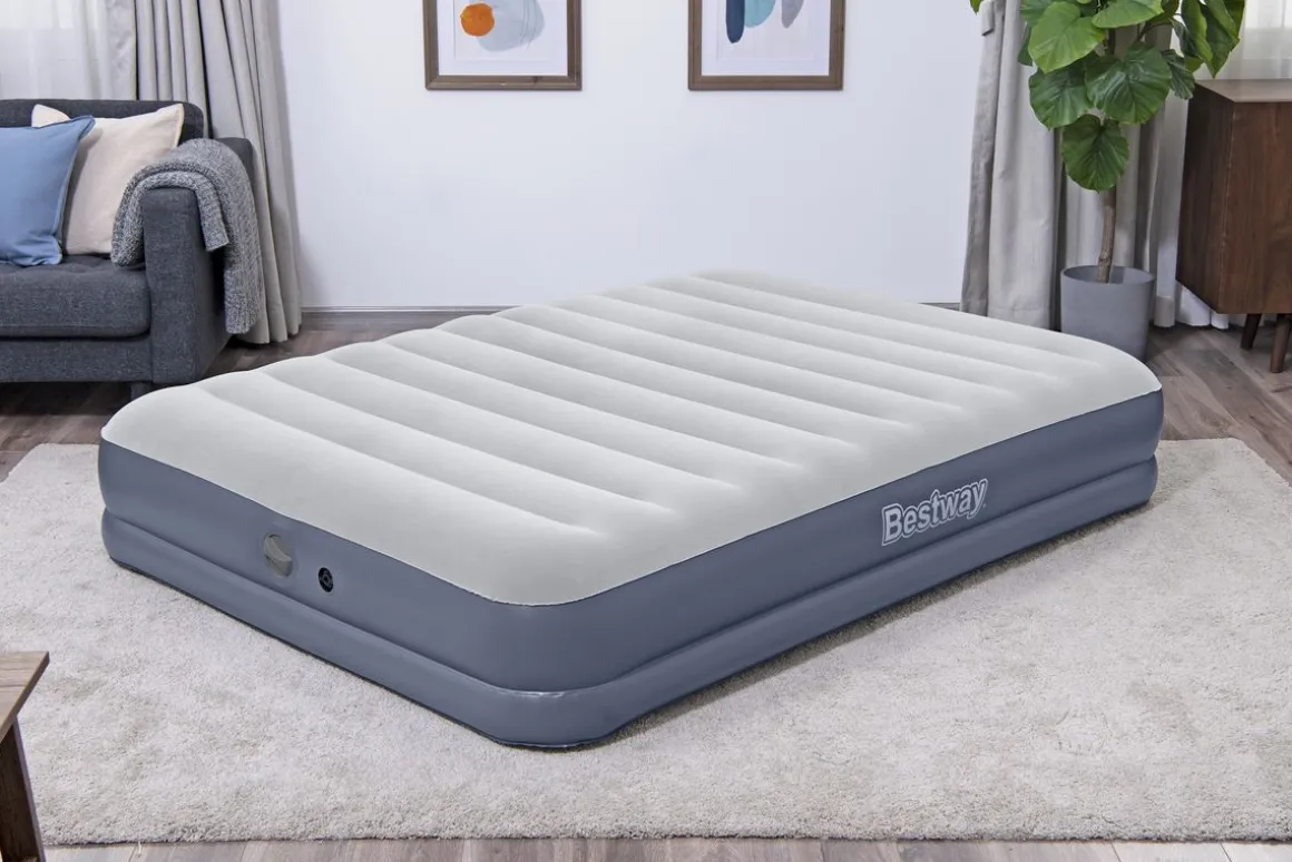 Luftbett Tritech selbstaufblasend mit Akku 203 x 152 x 36 cm