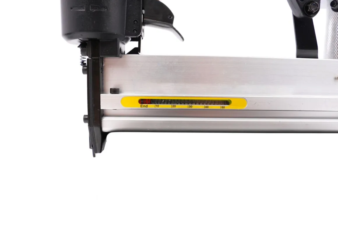 Nagelpistole Tacker