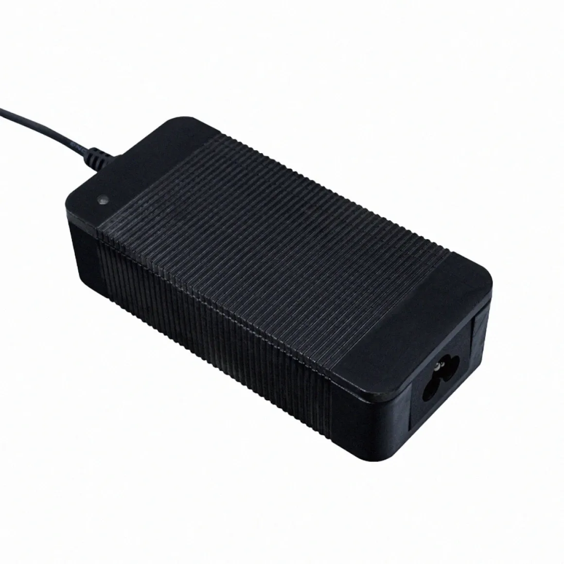 Netzteil 100-240V für Kühlbox 12V