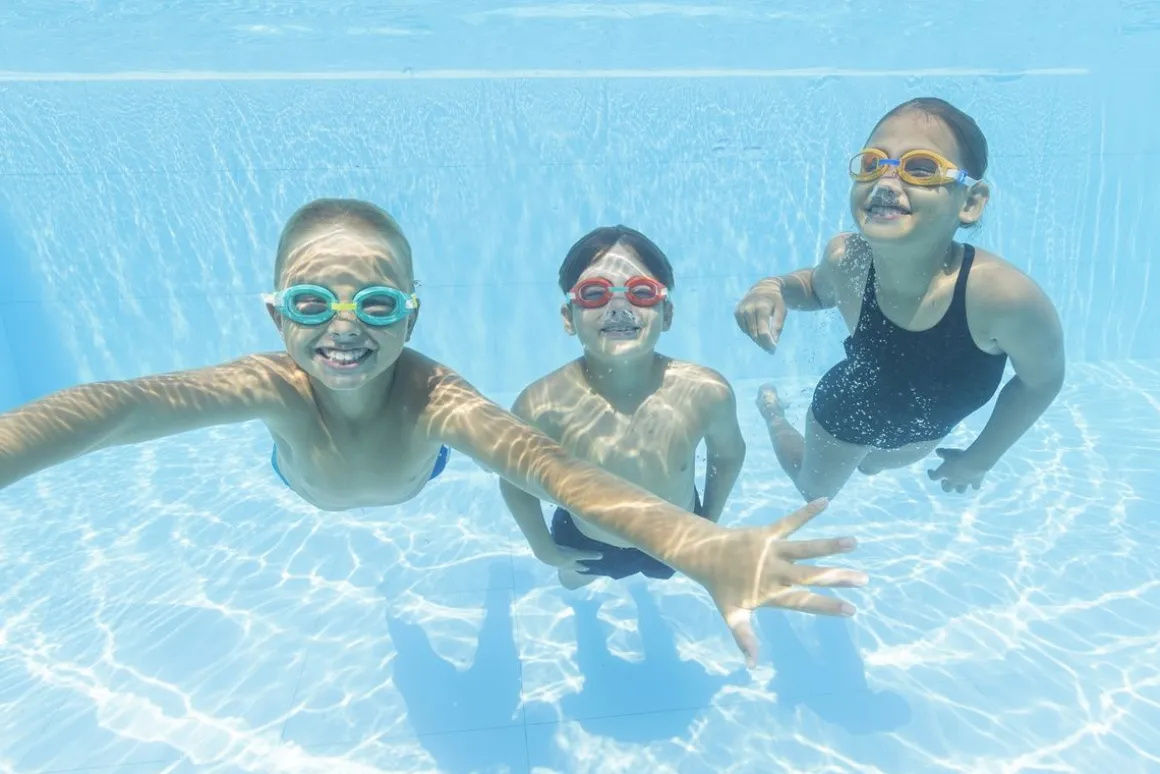 Schwimmbrille Aqua Burst Essential 7+
