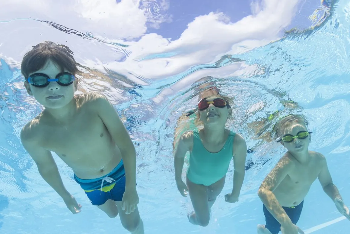 Schwimmbrille Aqua Burst Essential Basic 7+