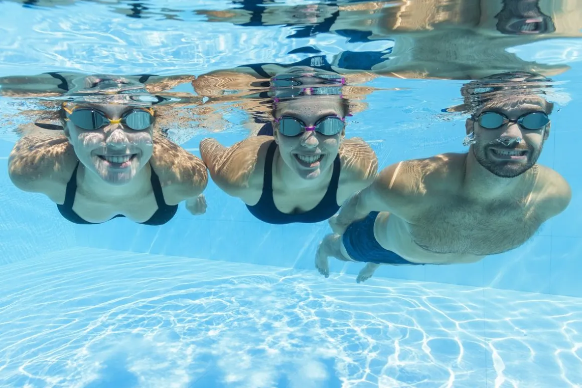 Schwimmbrille Elite Blast Pro 14+