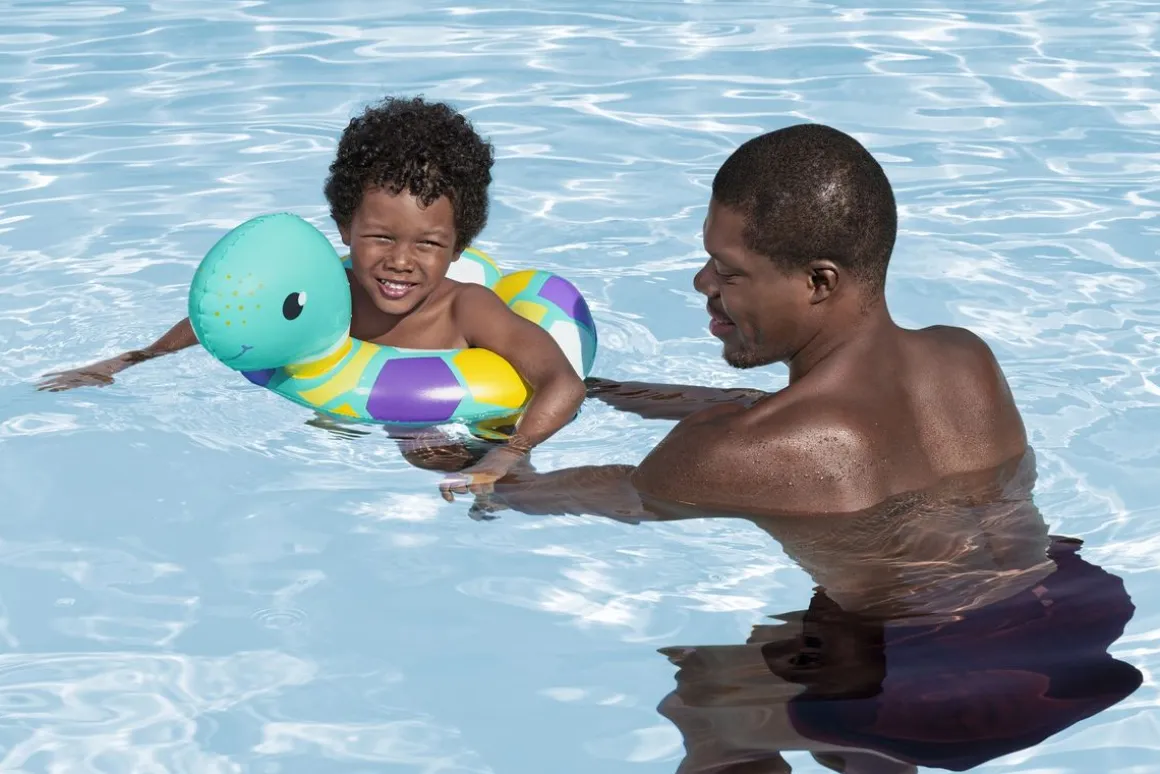 Schwimmring für Kinder Floating Friends