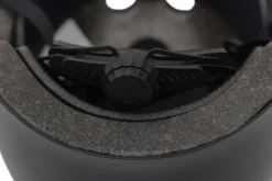 Skate Helm 55 - 58 cm schwarz
