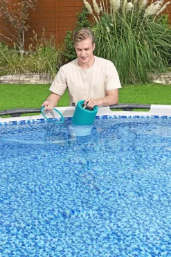 Skimmer für Pool