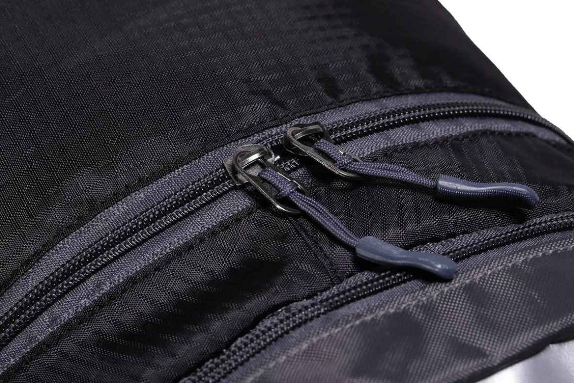 Wanderrucksack MONTAGNA 40L schwarz