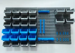 Werkzeugwand mit Stapelboxen 44-teilig