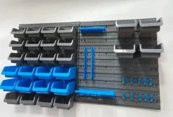 Werkzeugwand mit Stapelboxen 44-teilig